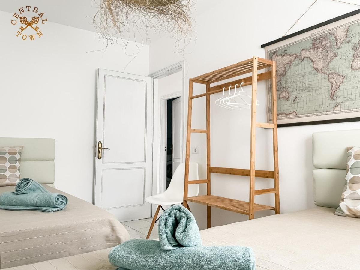 Appartamento Central Town Family House By Rentalfue *
